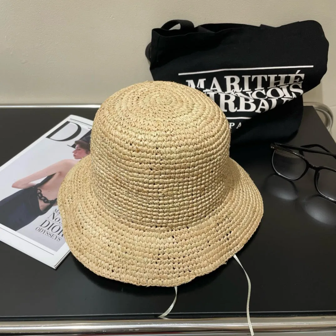 JW895 Celine Triomphe Bucket Hat in Raffia