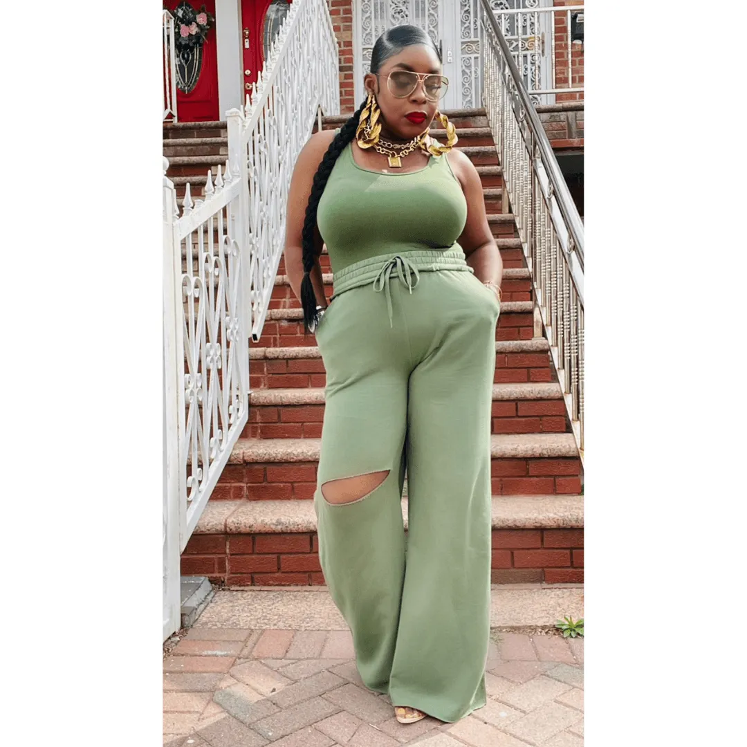 Suki Slit Knee Set (4 Colors)- Curvy Available - **7th RESTOCK**